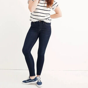 Madewell 9" Mid-Rise Skinny Jeans Larkspur Blue Dark Wash Stretch Denim size 28